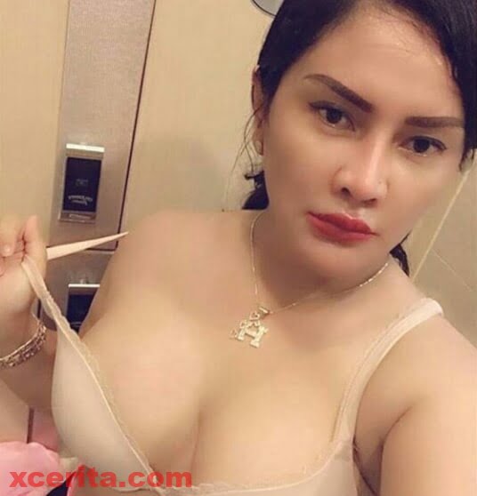 tante kesepian