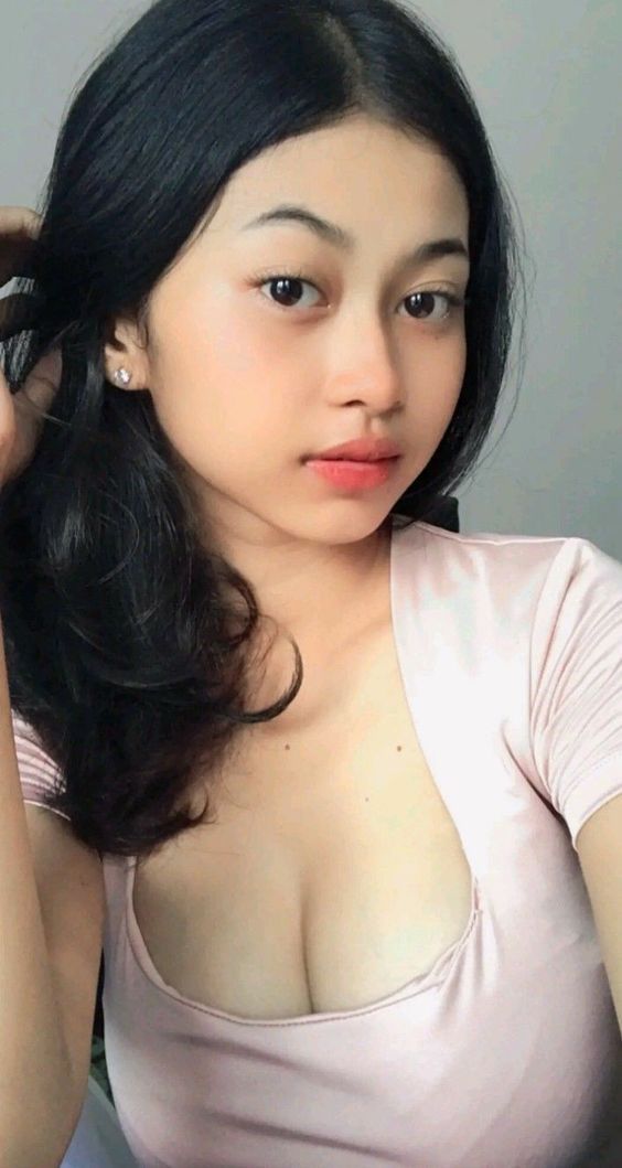 Nia Damayanti (Nia)